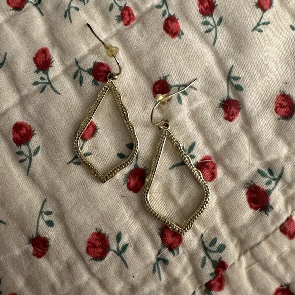 Kendra Scott Drop Earrings - Picture 3 of 3